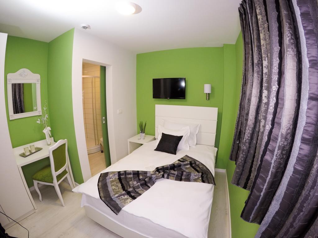 Rooms Villa Downtown Mostar Ngoại thất bức ảnh